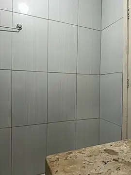 Manu Manu05 online show from April 2026 02:29:01 PM