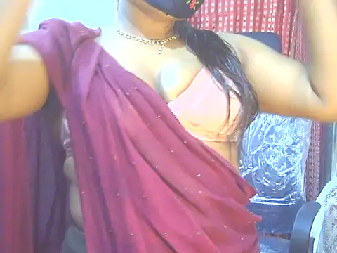 Nusrat Faria online show from April 2026 09:39:33 PM