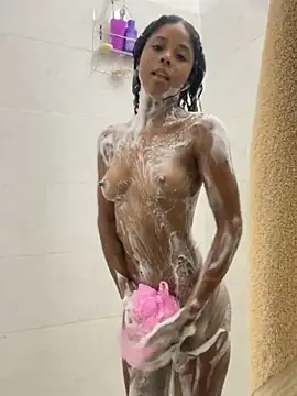 LIA PARKERR online show from April 2026 11:54:01 PM