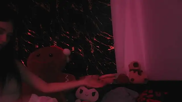 karlaluuvv online show from March 2026 05:27:02 PM