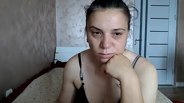 Snapshot of LorraGrey chatting on July 2026 06:30:02 AM LorraGrey online show from July 2026 06:30:02 AM