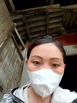 hot-luna- online show from April 2026 01:06:02 AM