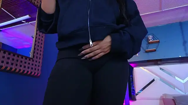 Ladyy brownn online show from April 2026 12:00:02 PM