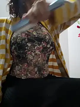 Snapshot of SANA-STRIP chatting on February 2026 10:24:02 PM SANA-STRIP online show from February 2026 10:24:02 PM