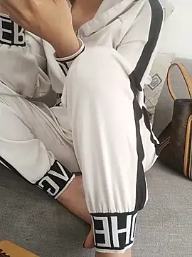 Leexus-niew online show from February 2026 06:56:02 AM