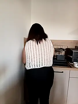 pulpeuse64 online show from March 2026 09:10:01 AM