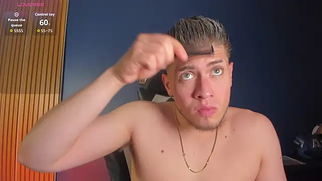 Snapshot of SebastianMaximoff_ chatting on July 2026 07:42:02 PM SebastianMaximoff online show from July 2026 07:42:02 PM