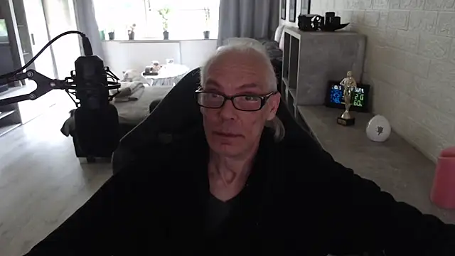 KoelnKoeln online show from May 2026 03:50:01 PM