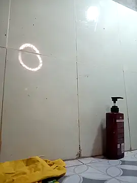 Vyvvyy69 online show from April 2026 10:27:01 PM