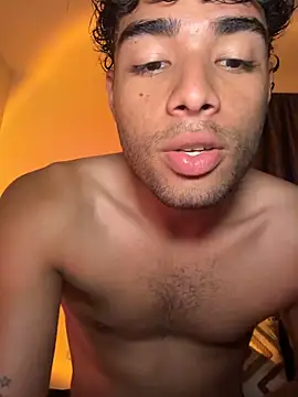 its alejandro27 online show from February 2026 06:09:01 PM