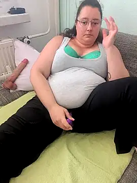 sarah kommt  online show from May 2026 01:51:01 PM