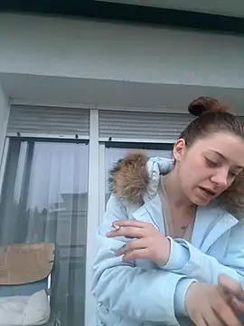 Snapshot of SofieKayla chatting on April 2026 06:02:01 PM SofieKayla online show from April 2026 06:02:01 PM