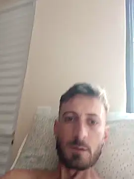 Snapshot of GettingLiepaja chatting on April 2026 04:29:01 PM GettingLiepaja online show from April 2026 04:29:01 PM