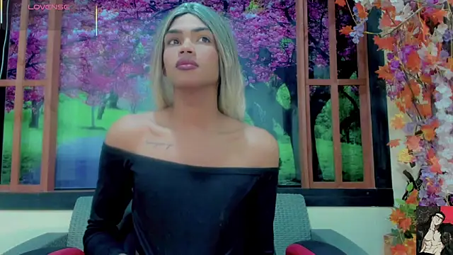 Karol Vanessa   online show from April 2026 11:22:02 AM