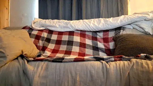 sexy hottie guy online show from April 2026 08:09:02 PM