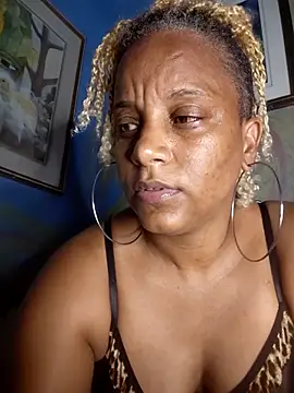 Snapshot of BadGyalGem chatting on July 2026 05:24:01 AM BadGyalGem online show from July 2026 05:24:01 AM