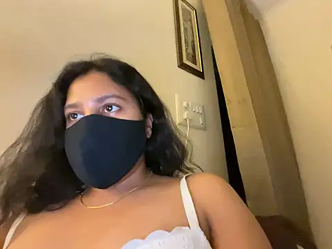 Anna girl22 online show from April 2026 07:07:02 PM