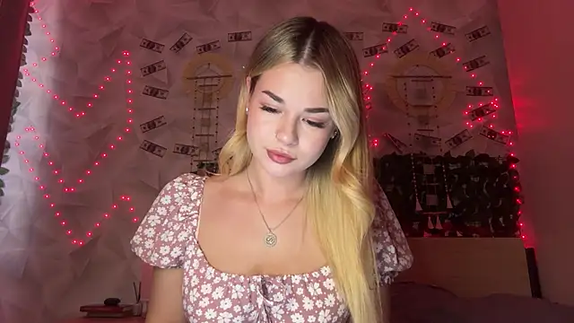 Karina vibe online show from April 2026 11:11:02 AM