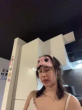 Just-Lilly online show from March 2026 07:25:01 AM