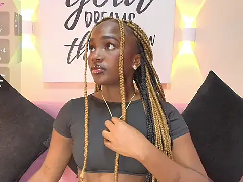 Nalathompson online show from February 2026 09:24:02 PM