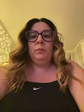 JasmineGlow7 online show from March 2026 11:00:02 PM