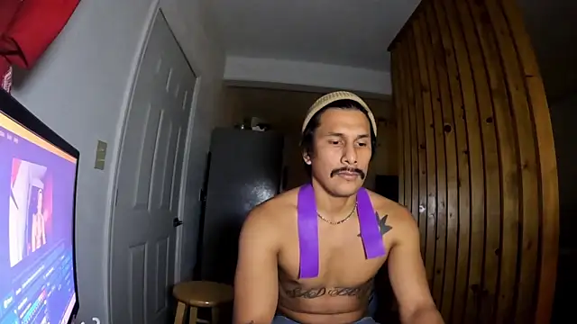 saddad714 online show from March 2026 10:02:02 PM