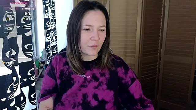 Snapshot of Ozalin_ chatting on July 2026 10:32:02 AM Ozalin online show from July 2026 10:32:02 AM
