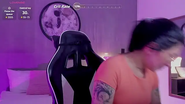 charlottee27  online show from June 2026 01:58:02 AM