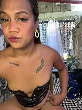 Queen-barbie online show from April 2026 12:38:02 AM