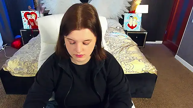 KristiFoxy online show from April 2026 05:18:02 AM