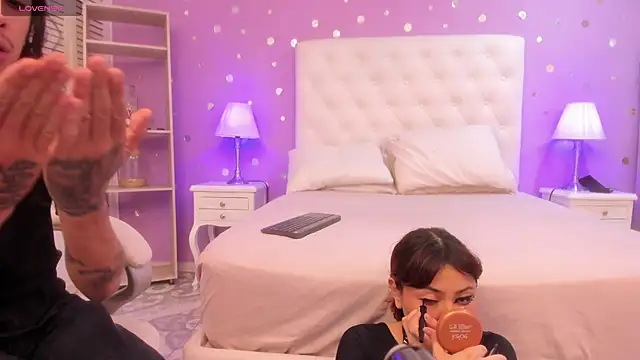 Goldentemptation  online show from March 2026 07:51:02 PM