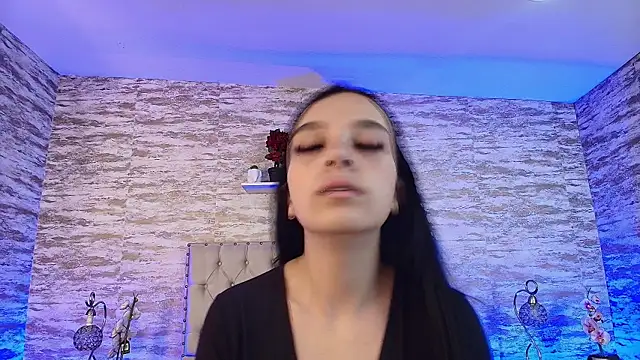 Elizabeth Ferrer online show from March 2026 12:28:01 PM