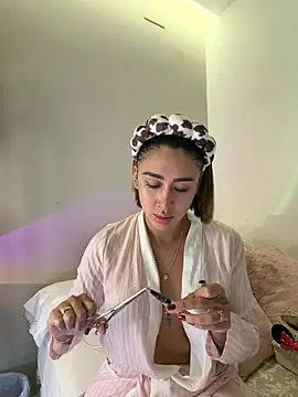 IsisRivera online show from April 2026 03:24:01 PM