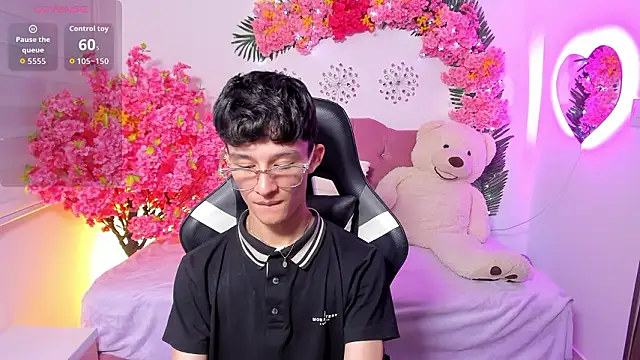 Patrick Howland  online show from March 2026 08:25:02 PM