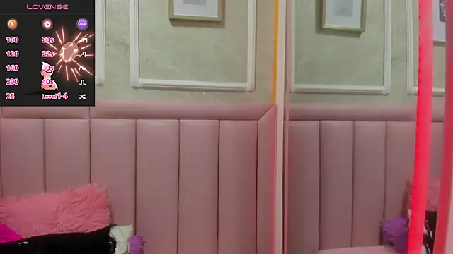 Raven love online show from April 2026 07:37:01 PM