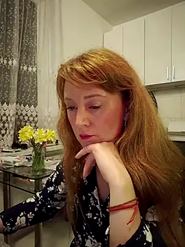 LanaBananaa  online show from April 2026 08:39:01 PM