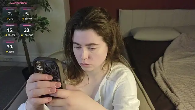 Snapshot of LovingWhisperr chatting on June 2026 01:06:01 AM LovingWhisperr online show from June 2026 01:06:01 AM
