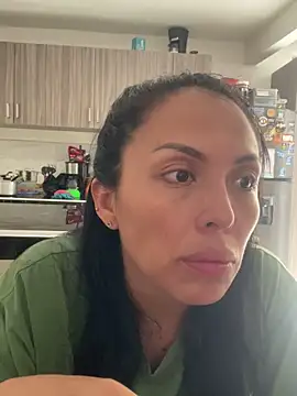 Emma Sanz   online show from March 2026 06:49:01 PM