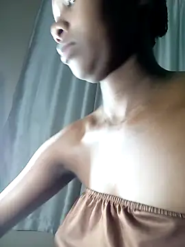 PussyFarrie online show from April 2026 06:09:02 AM