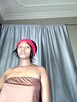 PussyFarrie online show from May 2026 06:13:02 PM