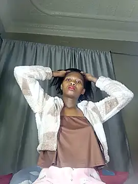 PussyFarrie online show from May 2026 06:09:01 AM