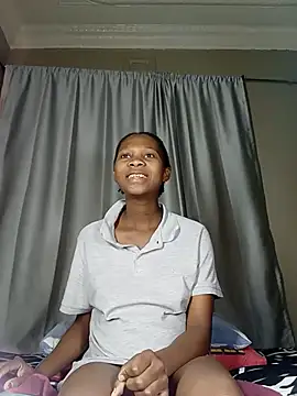PussyFarrie online show from May 2026 06:07:02 AM