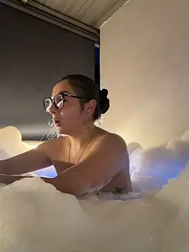 lexyblake10 online show from April 2026 11:42:01 PM