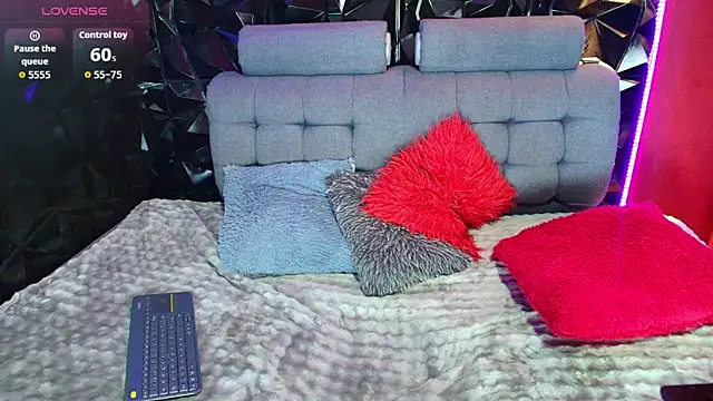 Tammy sutra online show from March 2026 07:09:01 PM