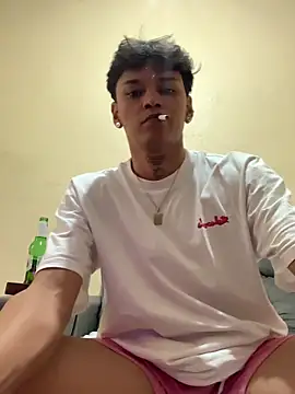 seucasal online show from April 2026 08:15:01 PM