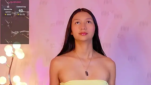 ThinPrincesss online show from April 2026 01:03:02 PM