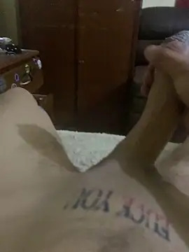 Snapshot of pitudo1713 chatting on February 2026 04:07:01 AM pitudo1713 online show from February 2026 04:07:01 AM