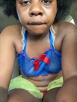 Ebony Queeen online show from April 2026 08:17:01 PM