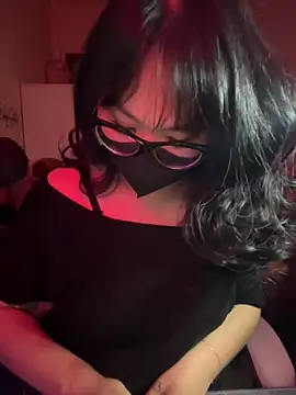 HaleyKin online show from March 2026 06:42:02 PM