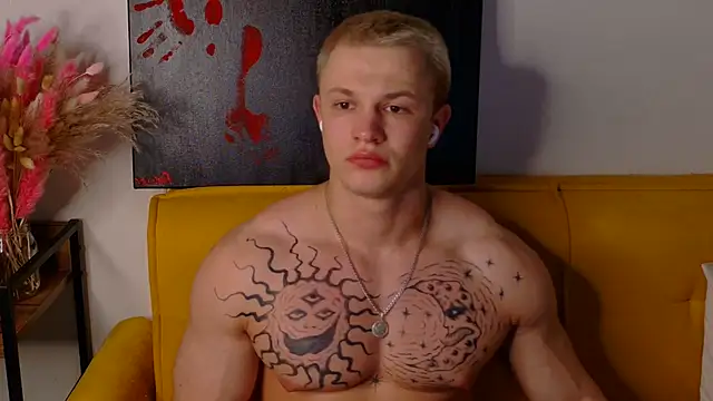 SterlingNoir online show from March 2026 08:02:01 PM